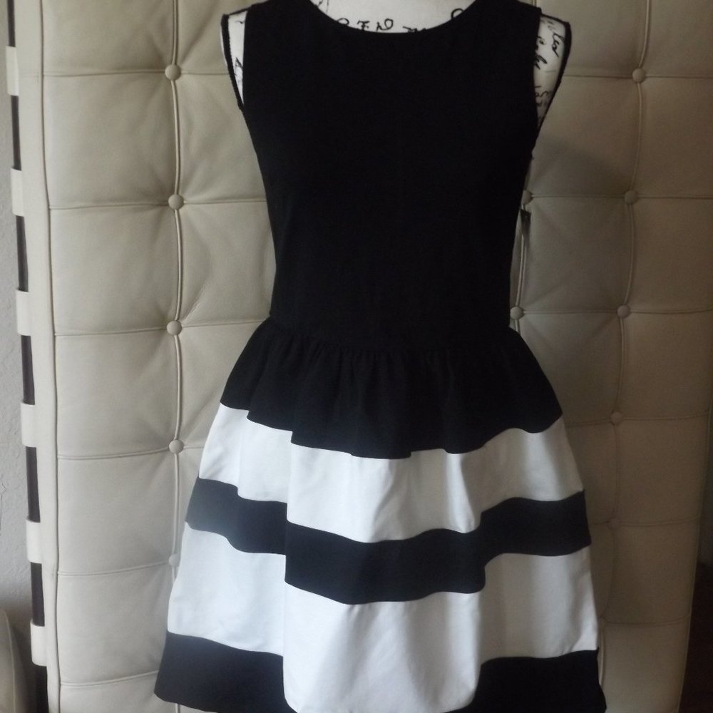 NWT Bar III Black Dress w/ White Stripes